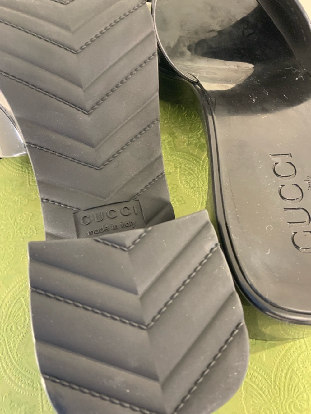 Pre Owned Gucci Sz 38 Black Patent Leather Platform Mules - Picture 5 of 6